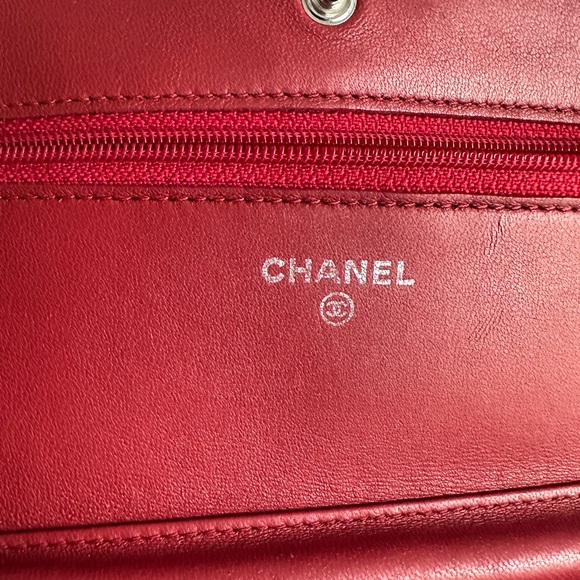 Chanel WOC - Picture 4 of 12